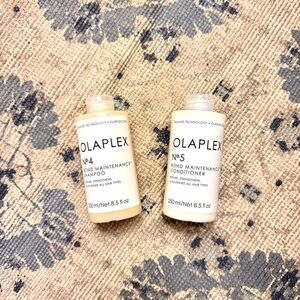 OLAPLEX No.4 and No.5 Bond Maintenance Duo